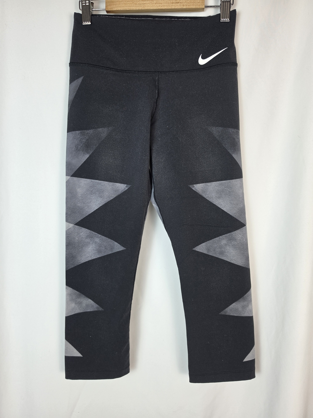 Nike Legendary Tight Waterglass Capri Dri-FIT Leggings Black Geometric Grey XS